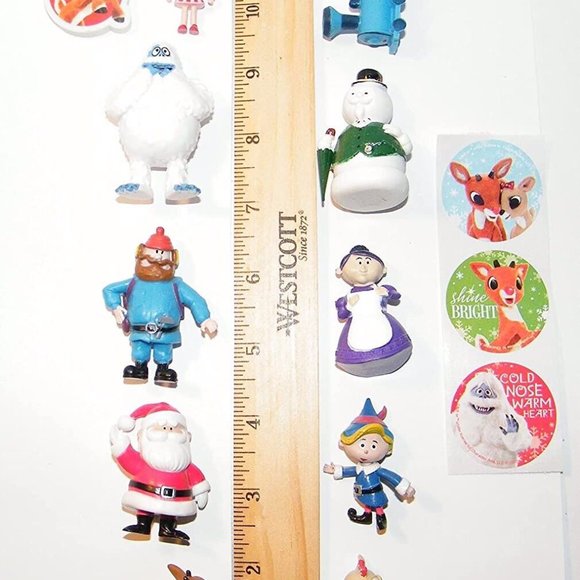Rudolph The Red Nosed Reindeer Deluxe Figure Toy Set of 10 with Bonus Items! - Picture 3 of 5